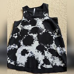 🌈Kensie Layered Sleeveless Marbled Tank Top